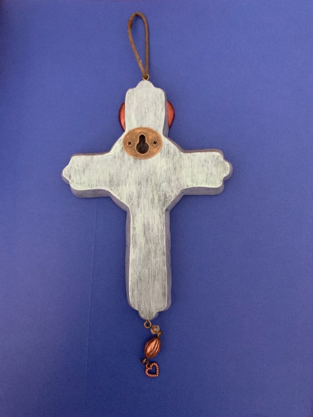 "LOVE" Cross - Picture 2 of 3
